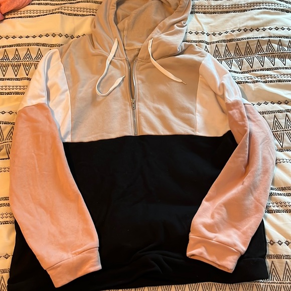 Color block quarter zip hoodie - Picture 1 of 4